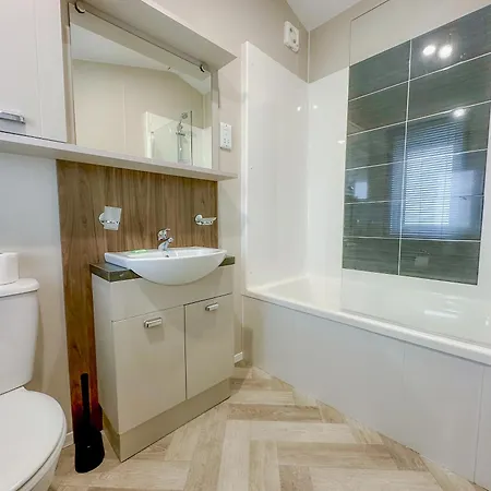 Sheraton Caravan Chalet *