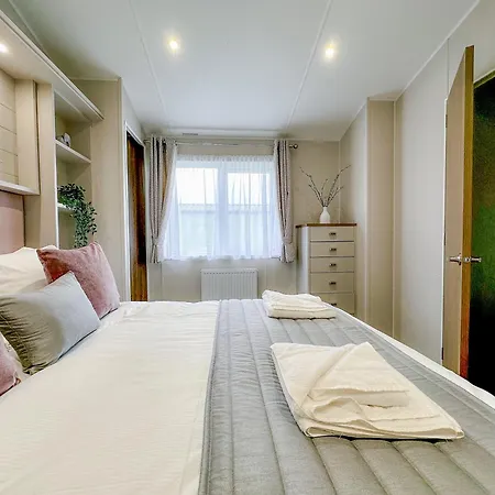 Sheraton Caravan